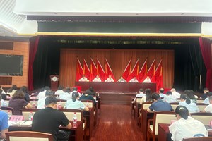 上海市农业科学院传达学习十二届市委七次全会精神