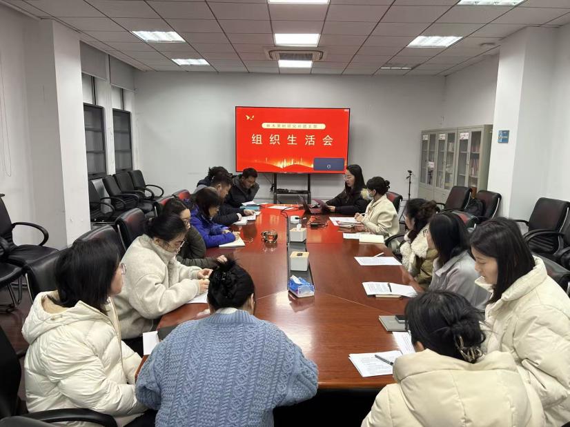 e0140ddba47b04ee709f1d210a16d565