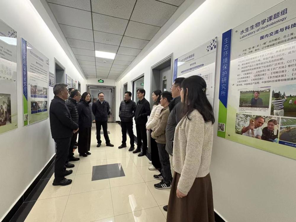 38f00e7c4f01586d5c2c3e49a04af365