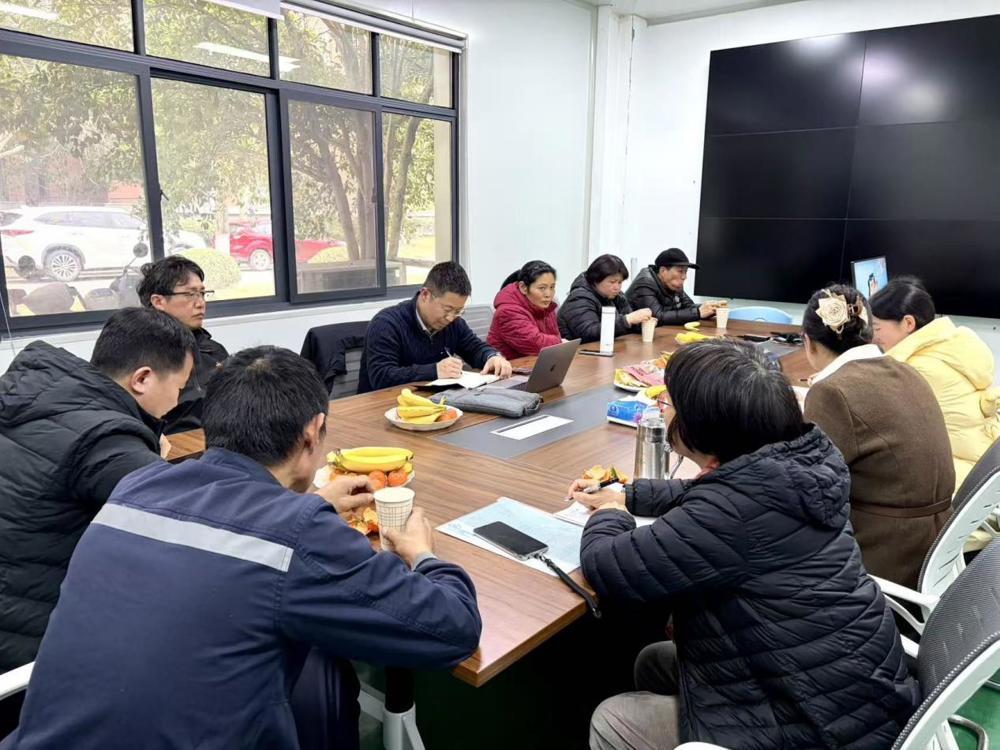 165b18440e13dfdd98878f7a0edbc758