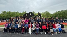 生态所工会组织退休职工参观上海中心大厦